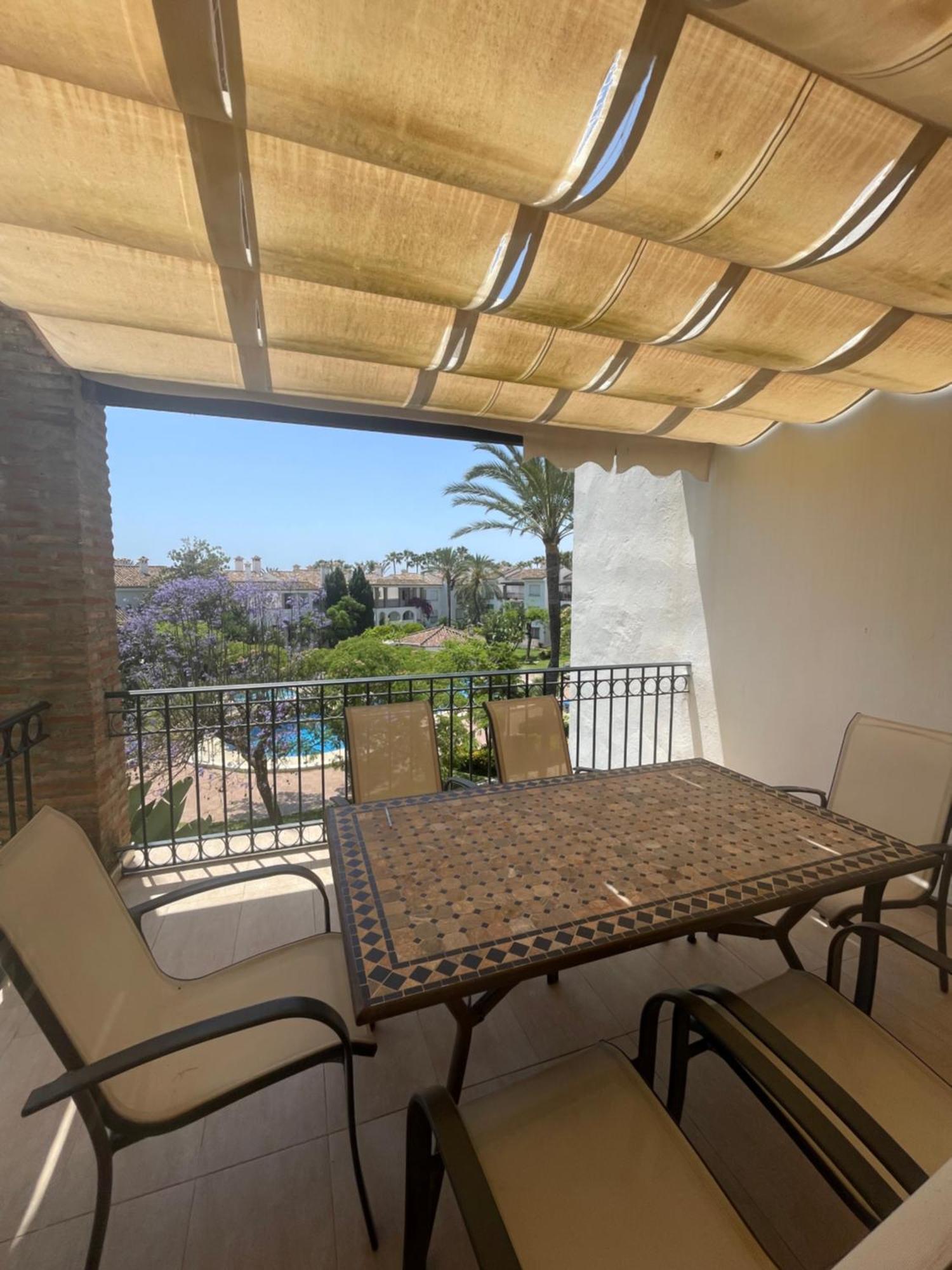 Beachfront Escape Resort Estepona Luaran gambar